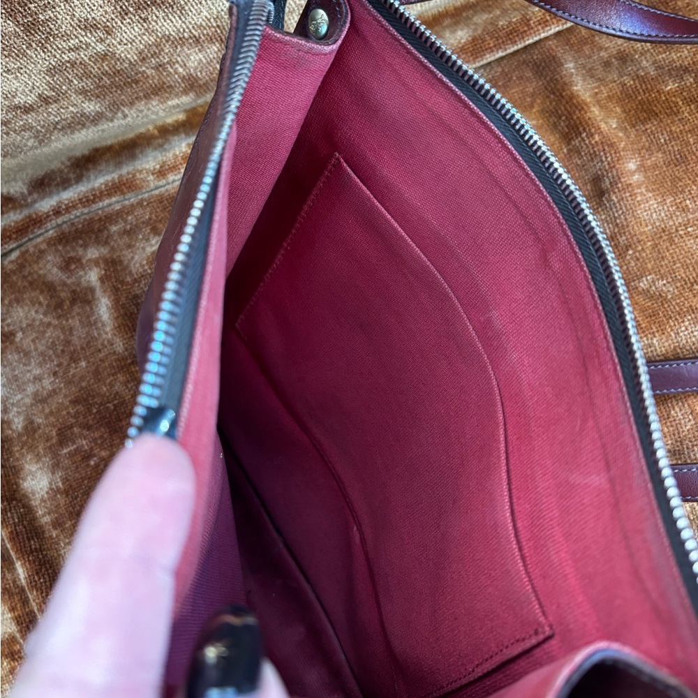 Vintage Il Bisonte Leather Crossbody Bag - Picture 9 of 10